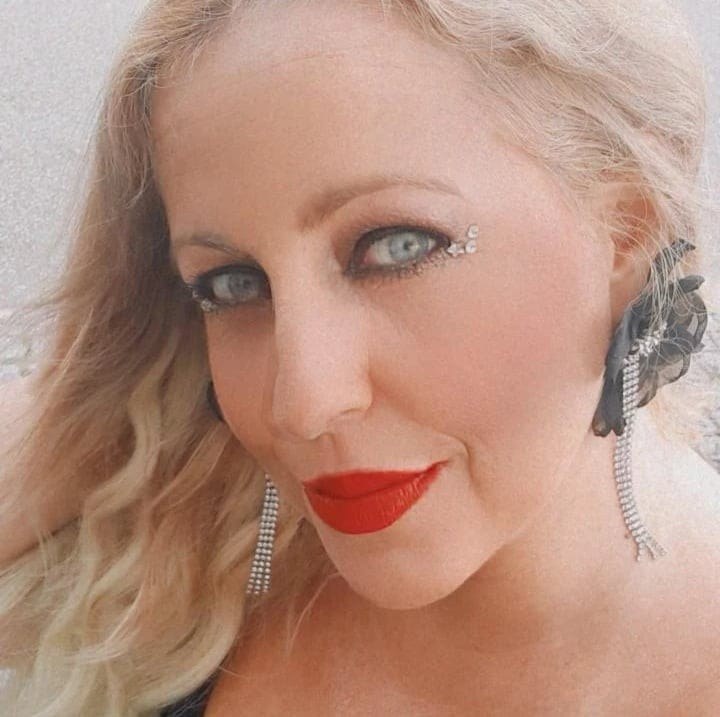 Diretora/Formadora - Zélia Castro